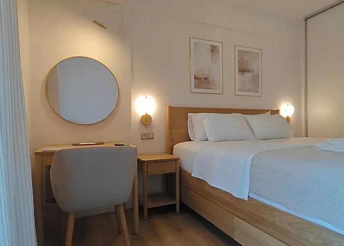 The Cozy Project 2 - Break Apartman Návplio